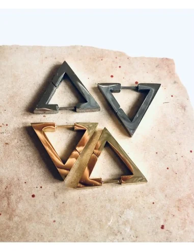 Γυναικείο κόσμημα σκουλαρίκια από ατσάλι σε σχέδιο τρίγωνο σε χρυσό ή ασημί Triangle