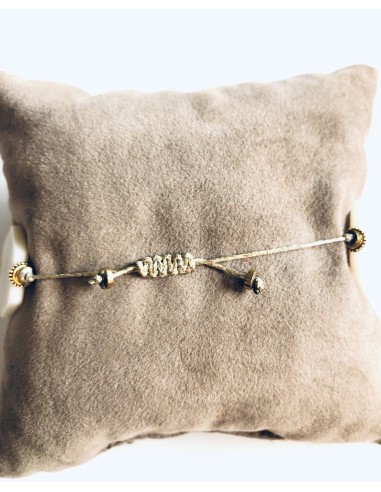 Χειροποίητο γυναικείο βραχιόλι από εξάγωνα στοιχεία φίλντισι και κύλινδρους από ατσάλι Silia