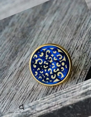 Γυναικείο στρογγυλό δαχτυλίδι με αυξομείωση σε μπλε Stencil