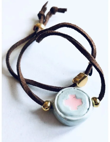 Χειροποίητο γυναικείο βραχιόλι σταυρός Faith Χειροποίητο γυναικείο βραχιόλι σταυρός Faith