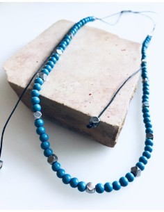 Χειροποίητο γυναικείο κολιέ με πέτρες Αχάτη σε γαλάζιο και πέτρες Αιματίτη ενδιάμεσα Kalla 2