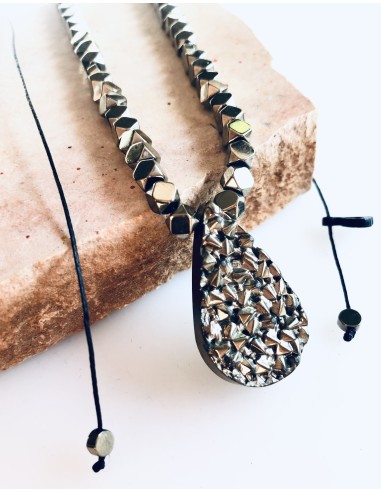 Χειροποίητο γυναικείο κολιέ με πέτρες αιματίτη Mona