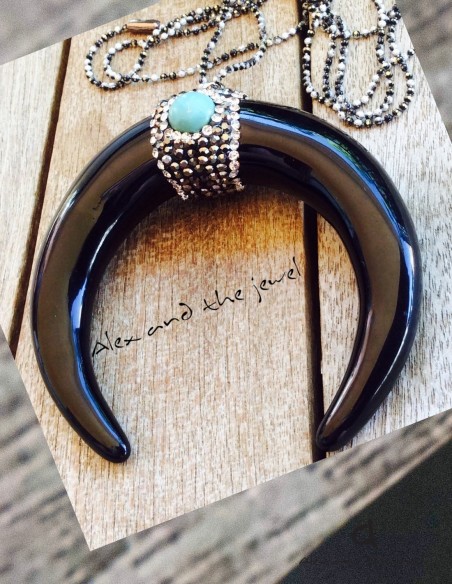 Χειροποίητο κόσμημα κολιέ πέταλο με πέτρα Χαολίτη African