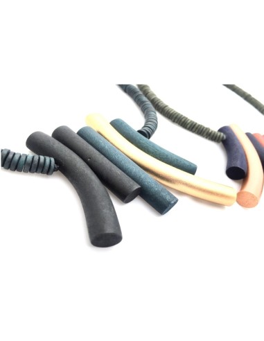 Χειροποίητο γυναικείο ξύλινο κολιέ σε μαύρο, χρυσό και λαδί  The Chief