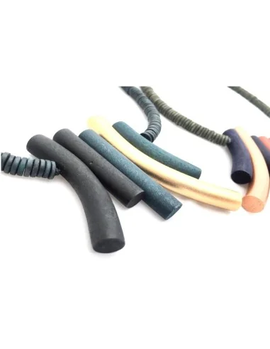 Χειροποίητο γυναικείο ξύλινο κολιέ σε μαύρο, χρυσό και λαδί The Chief