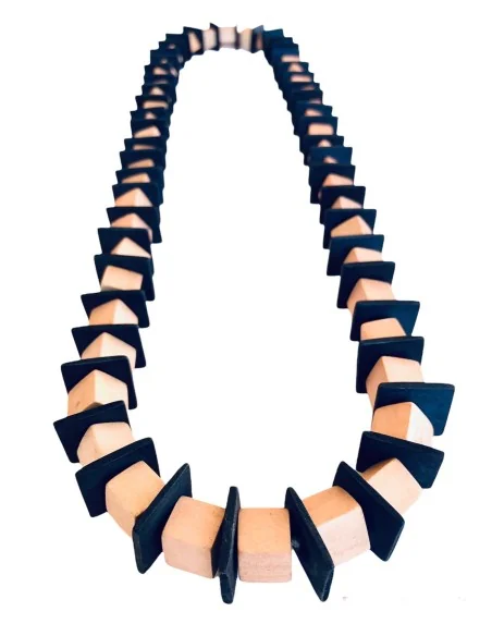 Χειροποίητο γυναικείο ξύλινο κολιέ The Cube