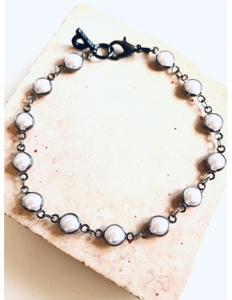 Χειροποίητο γυναικείο βραχιόλι με αλυσίδα από ατσάλι και πέρλες Sofia