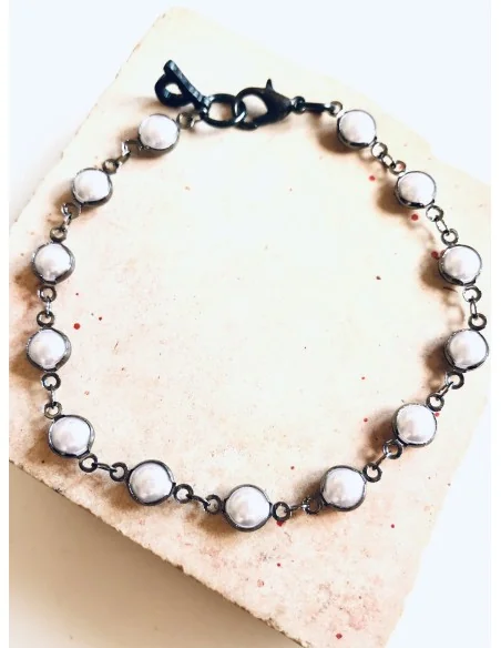 Χειροποίητο γυναικείο βραχιόλι με αλυσίδα από ατσάλι και πέρλες Sofia