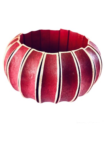 Χειροποίητο βραχιόλι από ξύλο σε αποχρώσεις του κόκκινου και του πράσινου με χρυσές λεπτομέρειες ζωγραφισμένες στο χέρι Augusta