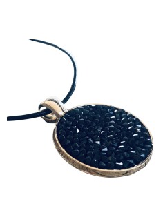 Κολιέ με επίχρυσο στοιχείο από ατσάλι σε δερμάτινο...