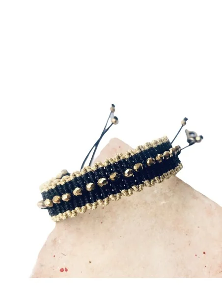 Χειροποίητο βραχιόλι μακραμέ σε μαύρο και χρυσό με χρυσά κρύσταλλα Venice