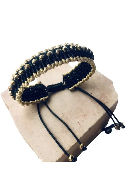 Χειροποίητο βραχιόλι μακραμέ σε μαύρο και χρυσό με χρυσά κρύσταλλα Venice