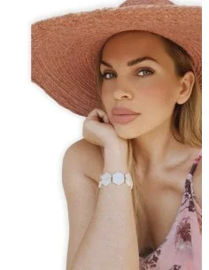 Χειροποίητο γυναικείο βραχιόλι από εξάγωνα στοιχεία...