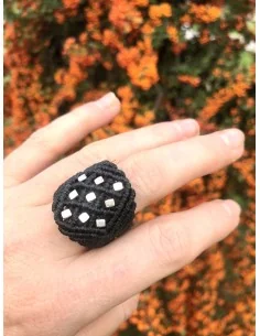 Χειροποίητο δαχτυλίδι μακραμέ με πέτρες Αιματίτη Dorin