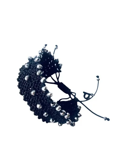 Χειροποίητο μαύρο βραχιόλι μακραμέ με ασημί κρύσταλλα Τσεχίας Asilia