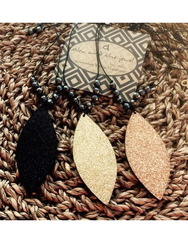 Χειροποίητο κολιέ κόσμημα με κρεμαστό φύλλο και ημιπολύτιμες πέτρες Αιματίτη Leaves