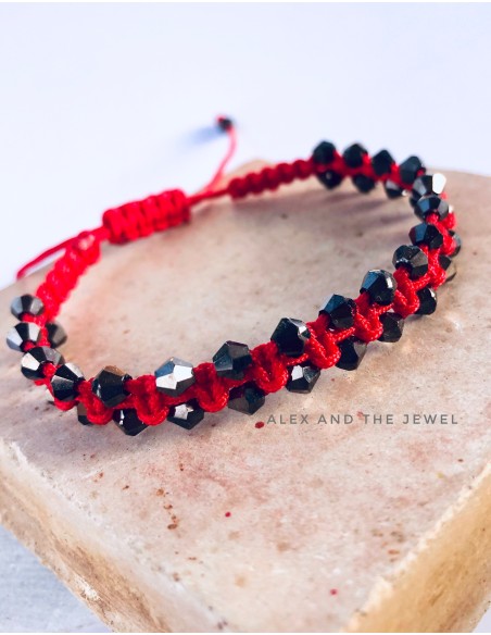 Χειροποίητο γυναικείο σετ μακραμέ