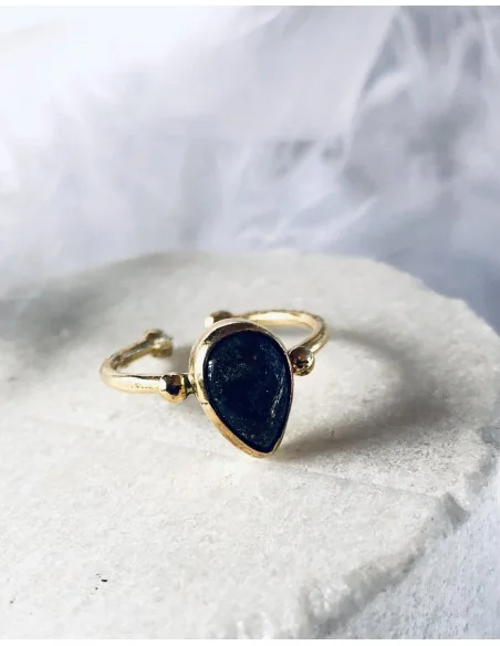 Γυναικείο δαχτυλίδι από ασήμι 925 και ημιπολύτιμη πέτρα Comissa