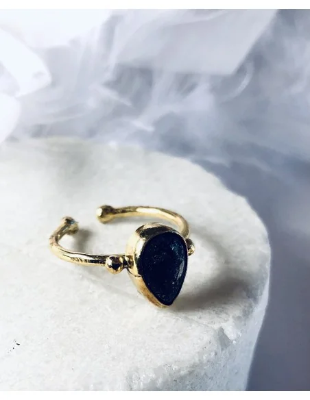 Γυναικείο δαχτυλίδι από ασήμι 925 και ημιπολύτιμη πέτρα Comissa