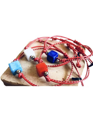 Χειροποίητο βραχιόλι μαρτάκι με κύβο από σμάλτο σε 4 αποχρώσεις σε δίχρωμο κορδόνι Cube