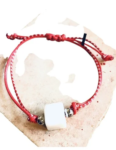 Χειροποίητο βραχιόλι μαρτάκι με κύβο από σμάλτο σε 4 αποχρώσεις σε δίχρωμο κορδόνι Cube