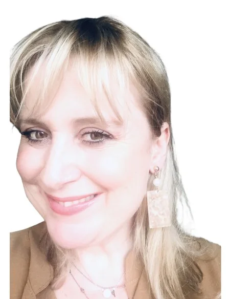 Χειροποίητα γυναικεία σκουλαρίκια με πέρλα Dorian Χειροποίητα γυναικεία σκουλαρίκια με πέρλα Dorian