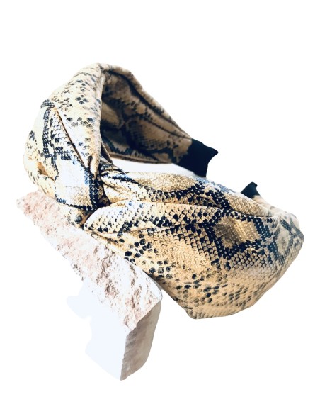 Γυναικεία στέκα με animal print