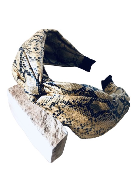 Γυναικεία στέκα με animal print