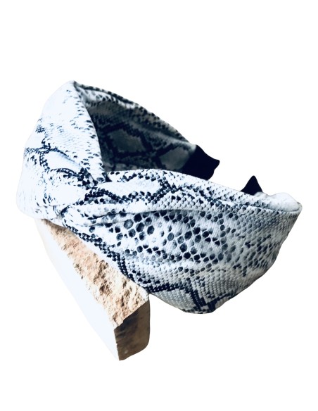 Γυναικεία στέκα με animal print