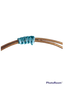 Χειροποίητο κολιέ μάτι από σμάλτο με πον πον 2