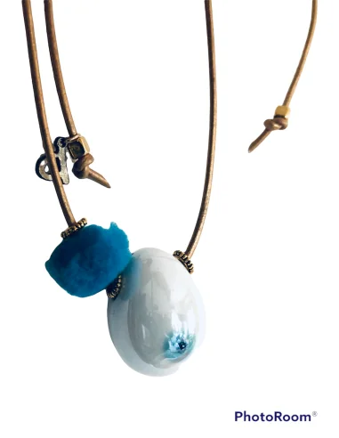 Χειροποίητο κολιέ μάτι από σμάλτο με πον πον