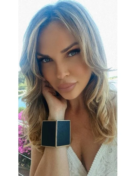 Χειροποίητο γυναικείο βραχιόλι από ξύλο σε μαύρο ή πορτοκαλί με χρυσές λεπτομέρειες ζωγραφισμένες στο χέρι Pentagon