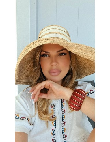 Χειροποίητο βραχιόλι από ξύλο σε αποχρώσεις του...