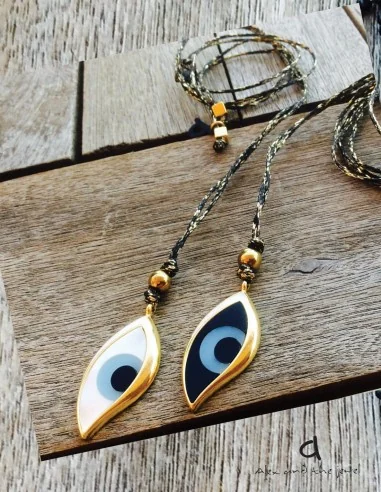 Χειροποίητο γυναικείο κόσμημα κολιέ με κρεμαστό μάτι Eyes