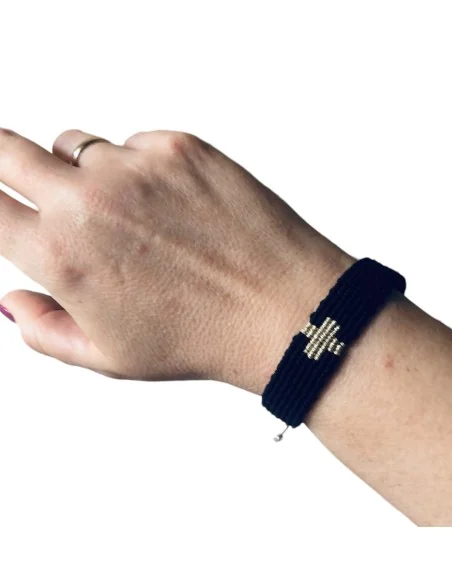 Χειροποίητο γυναικείο βραχιόλι μακραμέ με σταυρό Dio