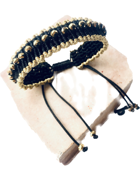 Χειροποίητο βραχιόλι μακραμέ σε μαύρο και χρυσό με χρυσά κρύσταλλα  Venice