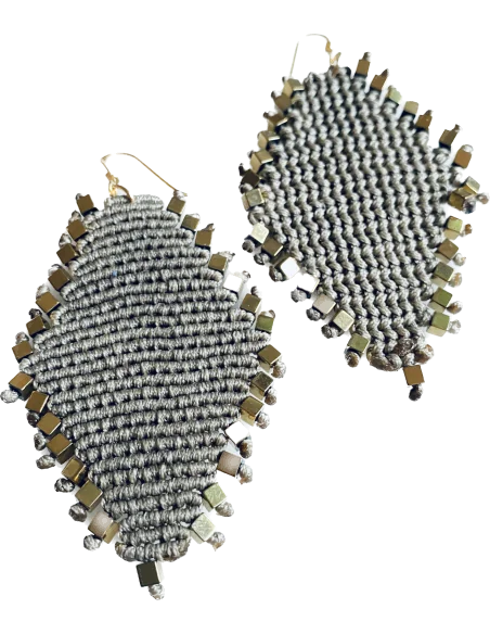 Χειροποίητα μακραμέ σκουλαρίκια με πέτρες αιματίτη Toskani