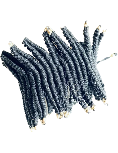 Χειροποίητο φαρδύ statement βραχιόλι σε μαύρη απόχρωση με ιδιαίτερη πλέξη και χρυσοκλωστή στις άκρες