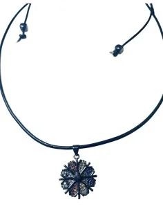 Χειροποίητο χρωματιστό κρεμαστό σε δερμάτινο κορδόνι Χιονονιφάδα 2