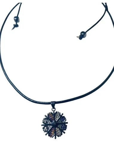 Χειροποίητο χρωματιστό κρεμαστό σε δερμάτινο κορδόνι Χιονονιφάδα