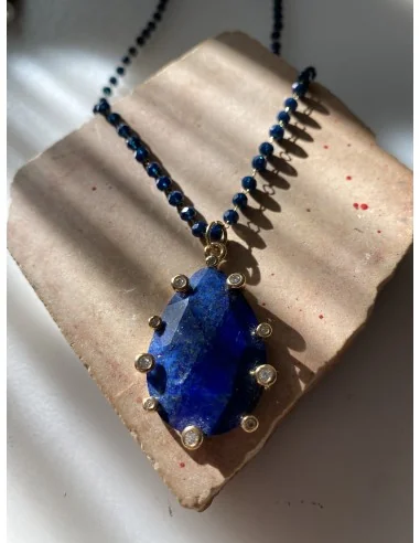 Χειροποίητο γυναικείο κολιέ με ημιπολύτιμη πέτρα Αχάτη σε ροζάριο από ατσάλι Okeanos