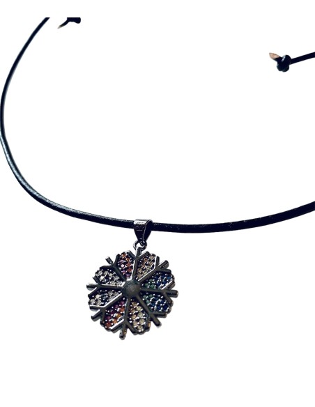 Χειροποίητο χρωματιστό κρεμαστό σε δερμάτινο κορδόνι Χιονονιφάδα