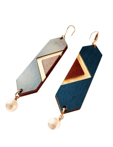 Χειροποίητα ξύλινα γεωμετρικά σκουλαρίκια με πέρλα Senegal