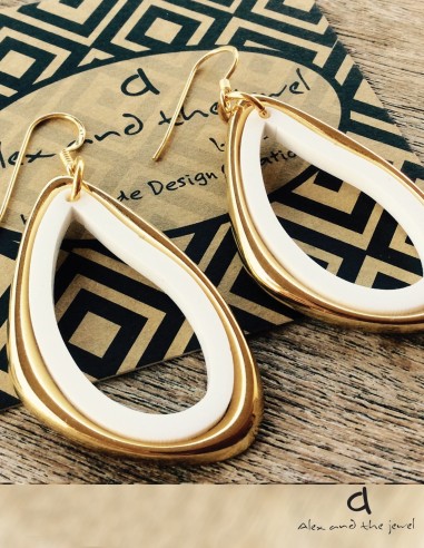 Κόσμημα σκουλαρίκια με επιχρυσωμένο ορείχαλκο σε χρυσό ή ροζ χρυσό σε λευκό ή μαύρο με γάντζους από ασήμι 925 Kira