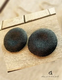 Κόσμημα σκουλαρίκια κυκλικά με ανάγλυφο glitter σε γκρι και μαύρο Button 2