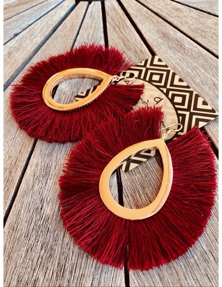 Κόσμημα σκουλαρίκια με κρόσια σε γκρι, απαλό ροζ, λευκό ή βαθύ κόκκινο και γάντζους από επιχρυσωμένο ασήμι Boho Chic