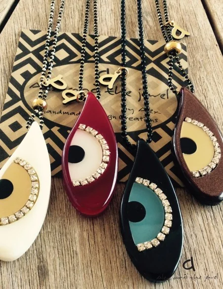 Χειροποίητο κόσμημα κολιέ με κρεμαστό μάτι Evil Eye