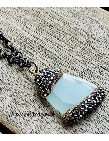 Κολιέ με κρεμαστό στοιχείο από ημιπολύτιμο λίθο Φεγγαρόπετρα και πέτρες μαρκασίτη σε gun metal αλυσίδα με αυξομείωση Moon