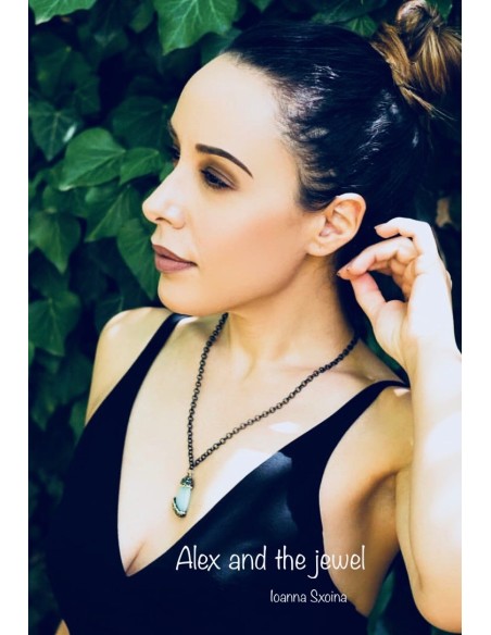 Κολιέ με κρεμαστό στοιχείο από ημιπολύτιμο λίθο Φεγγαρόπετρα και πέτρες μαρκασίτη σε gun metal αλυσίδα με αυξομείωση Moon