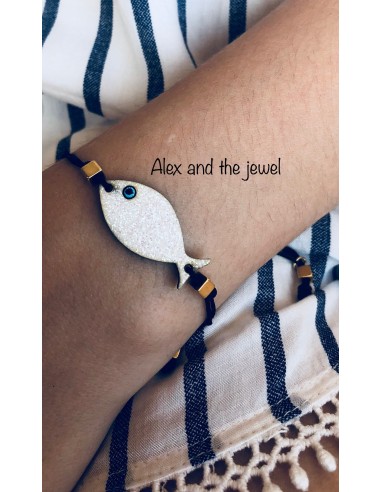 Χειροποίητο κόσμημα βραχιόλι ψαράκι σε 3 αποχρώσεις με επίχρυσους διακοσμητικούς κύβους και αυξομείωση Poisson